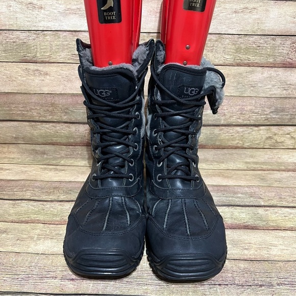 Ugg Black Leather Adirondack Li Winter Boots main image 7